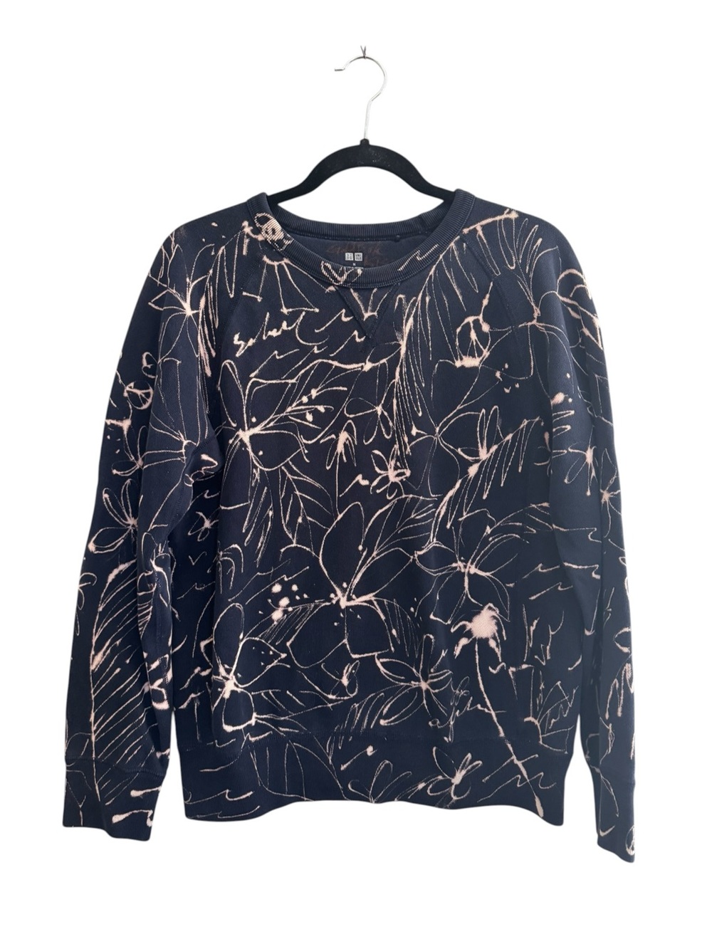 GOLDFISH KISS x Uniqlo women’s medium art to wear French terry sweatshirt #NE